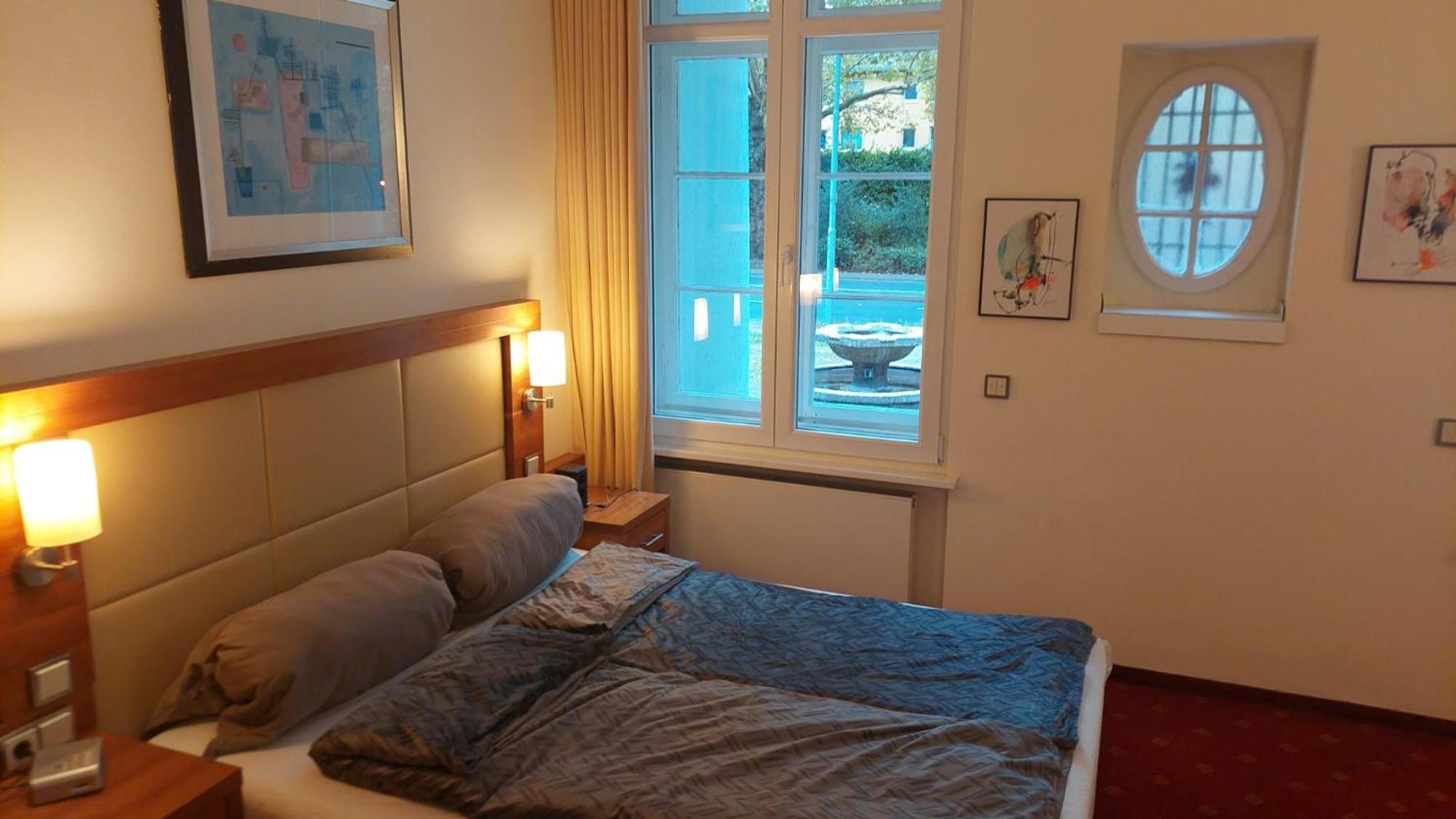 Die Villa, Zimmer 26, Dz 勒沃库森 外观 照片